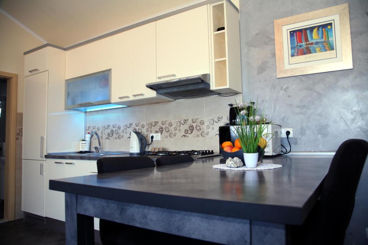 Apartment Del Mar Vinišće Zewnętrze zdjęcie